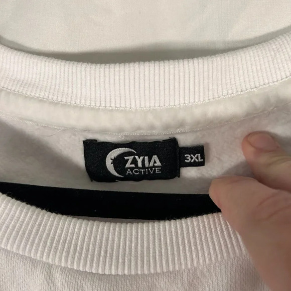 Zyia Active Sweater Women's 3XL White Mountain Embroidered Crew Neck - Picture 5 of 10